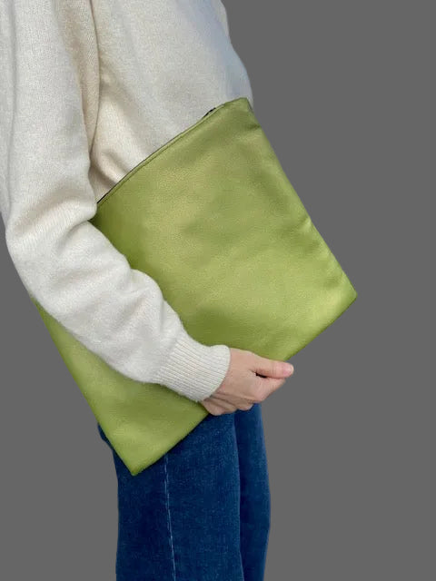 Double faced tweed/ metallic green clutch bag